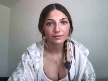 webcam girl emiefox2 cam babe image #192849