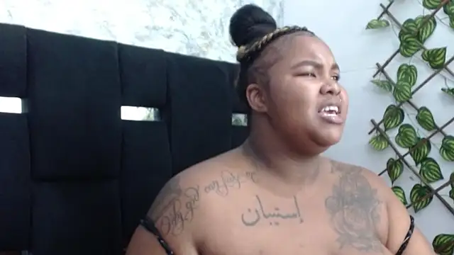 Stripchat sex cam KendraSaudy